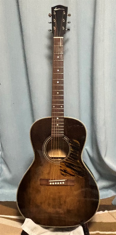 EASTMAN E3 OOSS-CLAの画像